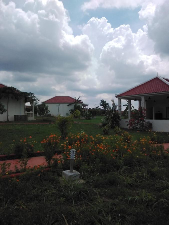 Koh Ker Hotel And Restaurant Phumi Moreal 외부 사진